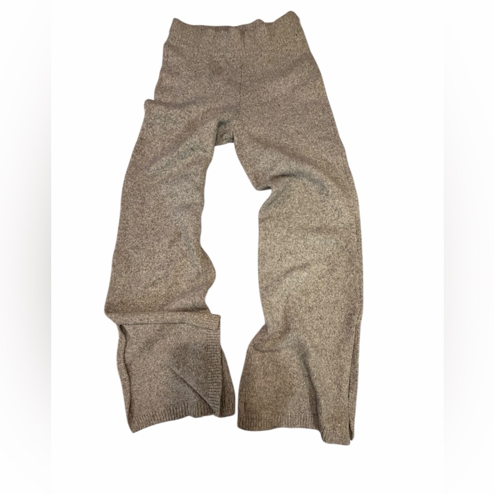 Gilly Hicks Soft Gray Knit Pants